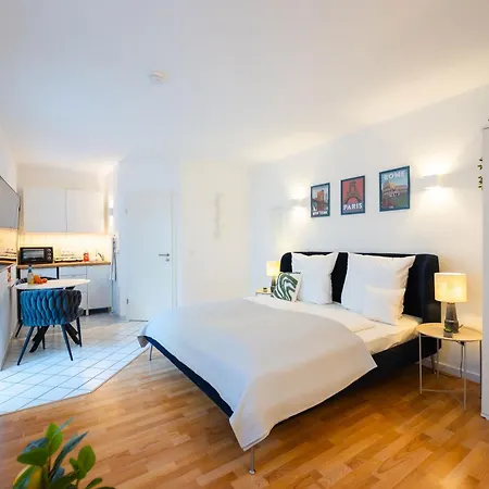 Pauline In Gera-untermhaus - Geras Lage - Wlan - Terrasse - Fuer 1 - 2 Personen شقة غيرا