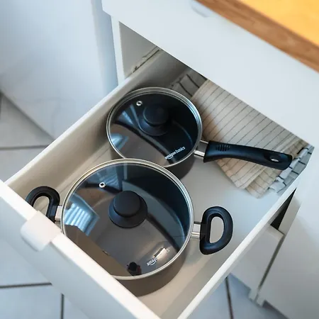 Pauline In Gera-untermhaus - Geras Lage - Wlan - Terrasse - Fuer 1 - 2 Personen * غيرا