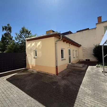 Pauline In Gera-untermhaus - Geras Lage - Wlan - Terrasse - Fuer 1 - 2 Personen *