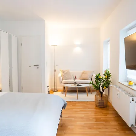 شقة Pauline In Gera-untermhaus - Geras Lage - Wlan - Terrasse - Fuer 1 - 2 Personen