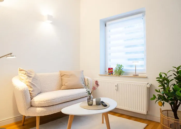 Pauline In Gera-untermhaus - Geras Lage - Wlan - Terrasse - Fuer 1 - 2 Personen *