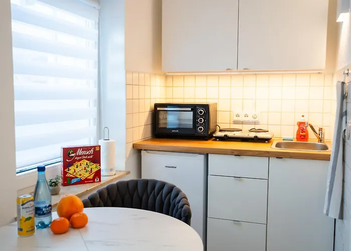 Pauline In Gera-untermhaus - Geras Lage - Wlan - Terrasse - Fuer 1 - 2 Personen *