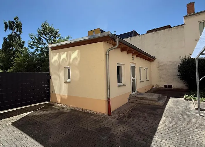 Pauline In Gera-untermhaus - Geras Lage - Wlan - Terrasse - Fuer 1 - 2 Personen *