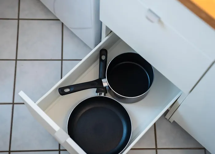 Pauline In Gera-untermhaus - Geras Lage - Wlan - Terrasse - Fuer 1 - 2 Personen * Gera